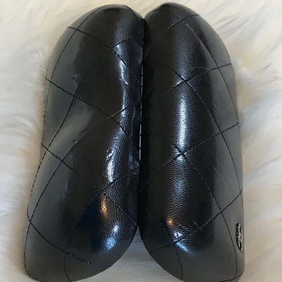 CHANEL Black Quilted 100% Leather Sunglass Case With Silver Logo - Picture 13 of 16